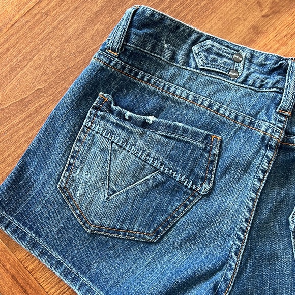 Madison Denim Co Jean Shorts 7/8 - Picture 4 of 7